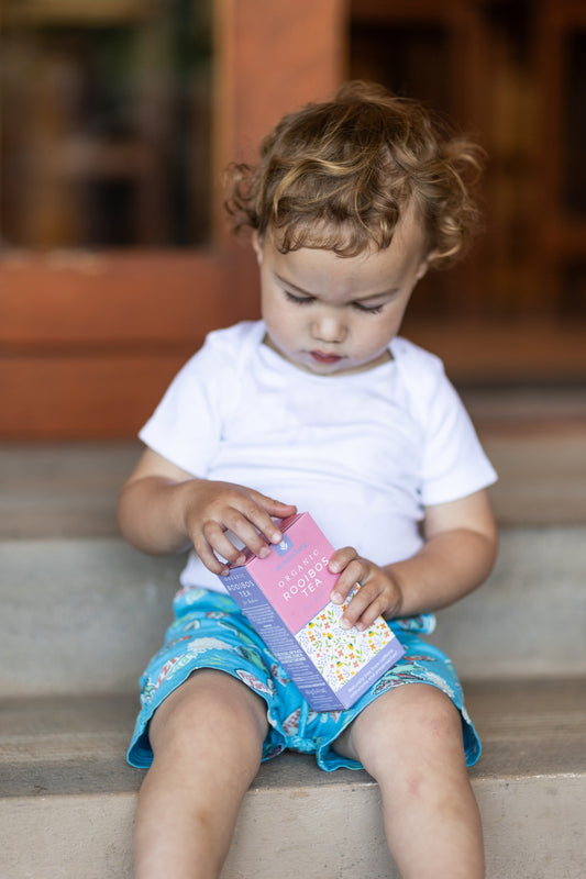 Nurturing Young Tea Lovers: Building Family Wellness Traditions with Organic Rooibos